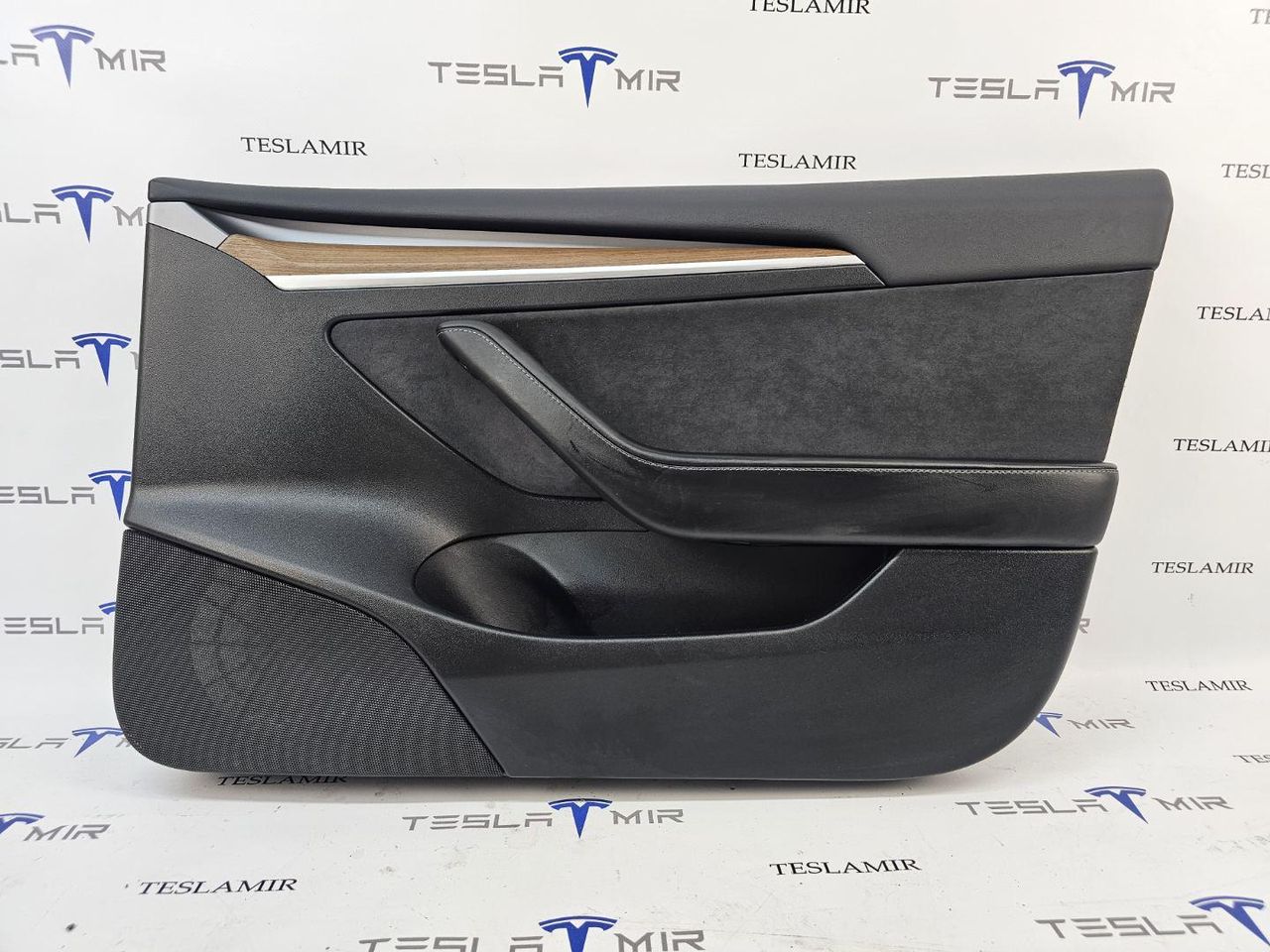 обшивка двери передняя правая Tesla Model 3 1 поколение 2023, 1616483-01, 1094957-92, 1593850-00, 1593864-00, 1593861-00, 1090008-00, 1593863-00, 1090411-91, 1514769-21, 1761296-91 - фото №1