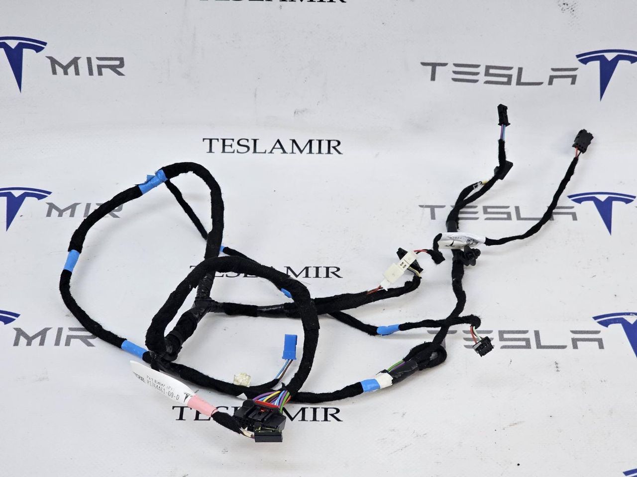 Электропроводка двери передняя левая Tesla Model 3 2 поколение 2024, 1616483-01, 1764461-00 - фото №1