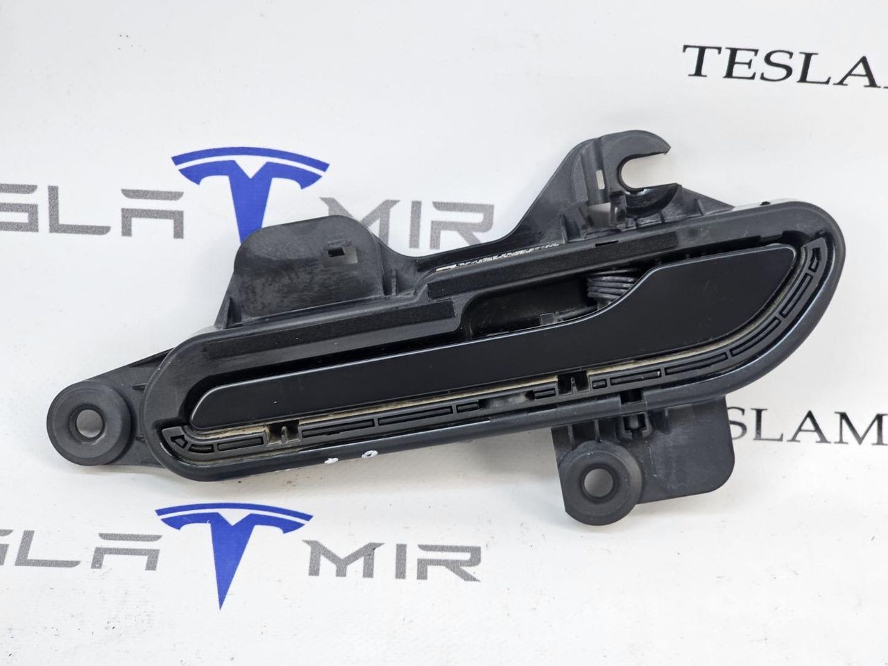 ручка наружная Tesla Model 3 2 поколение 2024, 1528114-10, 1528114-00, 08-407761-AC, 2314301-2 - фото №1