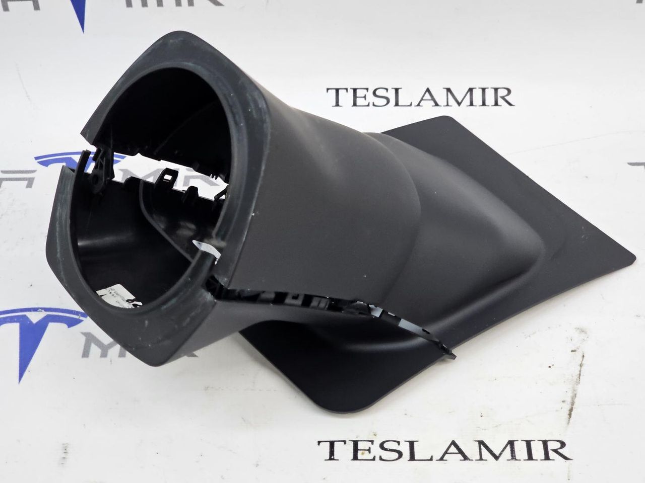 кожух рулевой колонки Tesla Model 3 2 поколение 2024, 1933983-20, 1933982-20, 1768093-20, 1933984-20 - фото №1