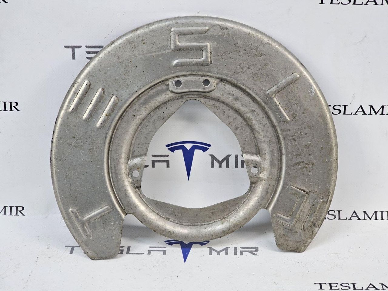 защитный кожух тормозного механизма Tesla Model 3 1 поколение 2023, 1044661-00 - фото №1