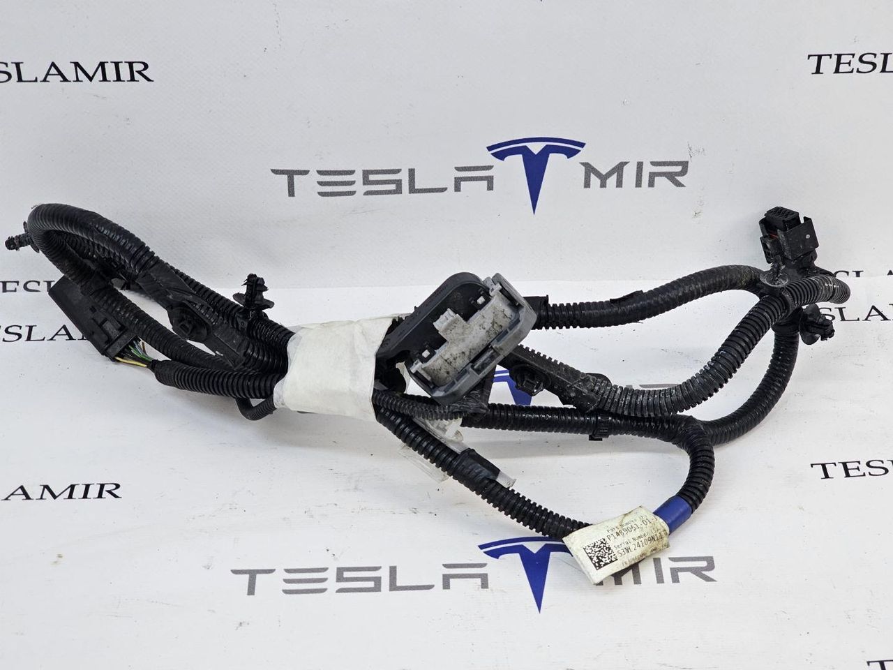 Электропроводка подрамника Tesla Model Y 1 поколение 2024, 1489051-00, 1489051-01 - фото №1