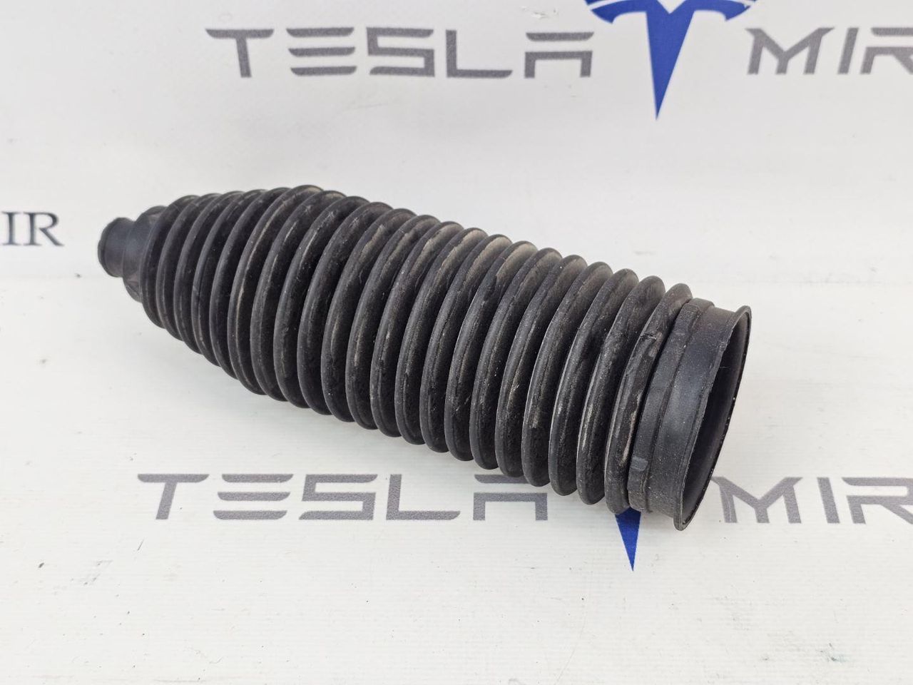 Пыльник тяги рулевой рейки Tesla Model 3 1 поколение 2023, GX27400600, 1060801-00 - фото №1