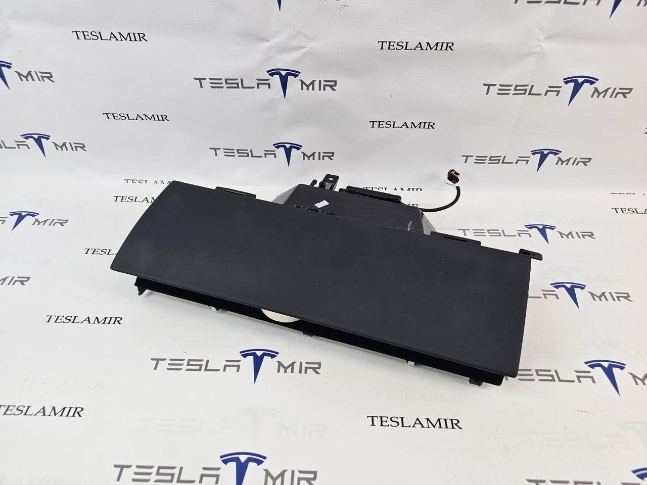 бардачок Tesla Model 3 2 поколение 2024, 171993-00, 1995387-10, 1695247-10 - фото №1