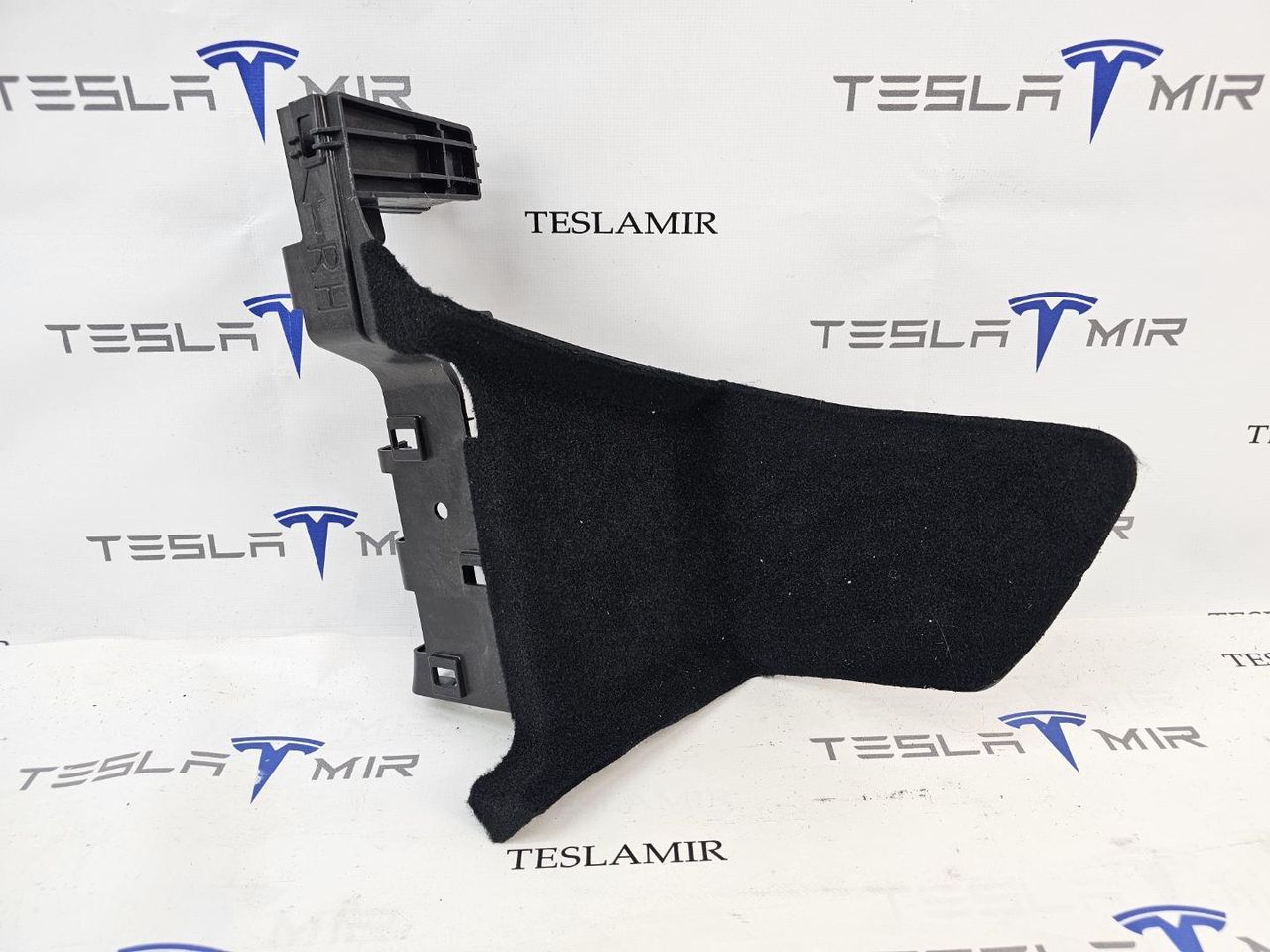 обшивка багажника Tesla Model Y 1 поколение 2025, 1935959-50 - фото №1
