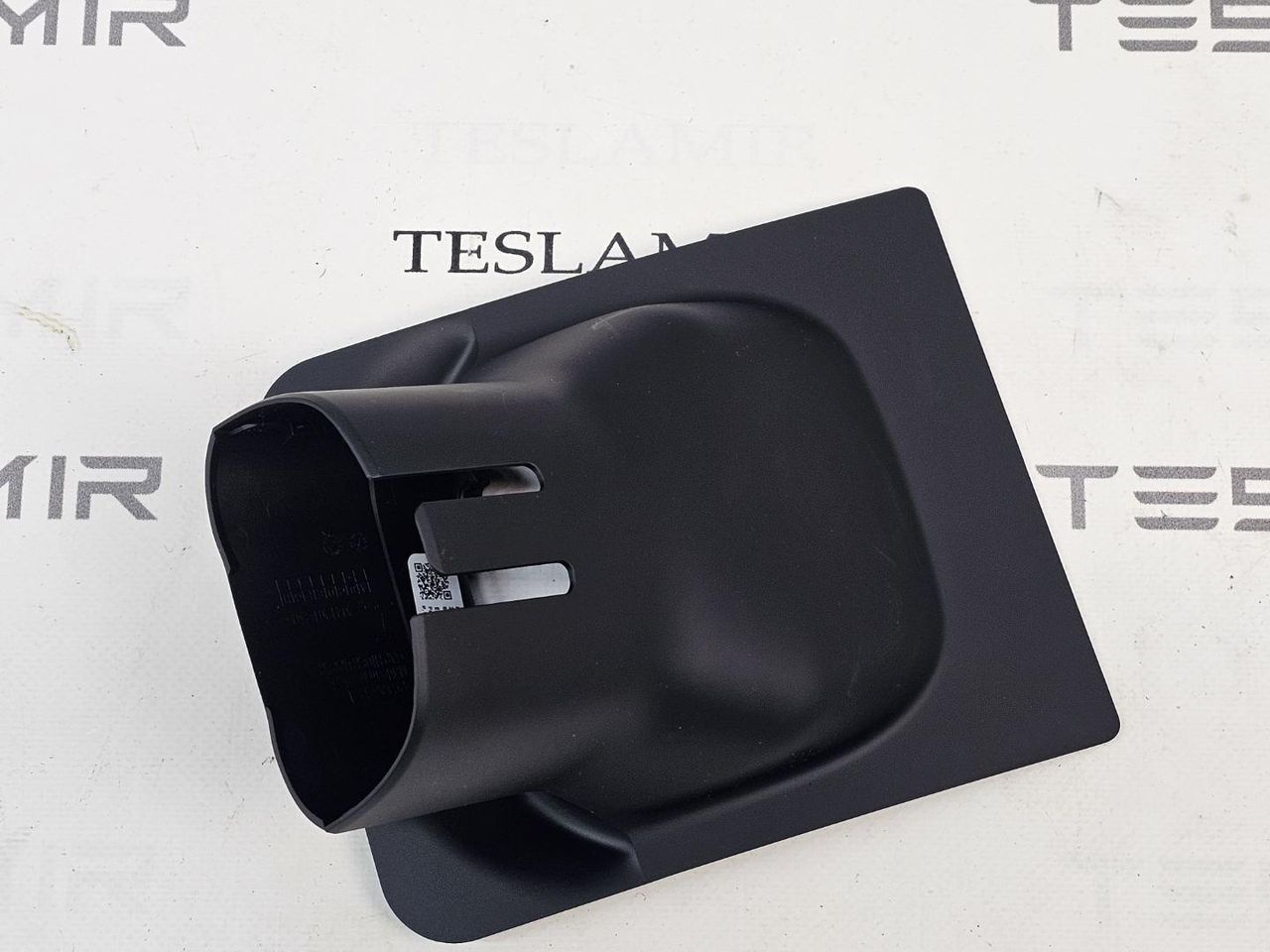 кожух рулевой колонки Tesla Model Y 1 поколение 2025, 2021206-50 - фото №1