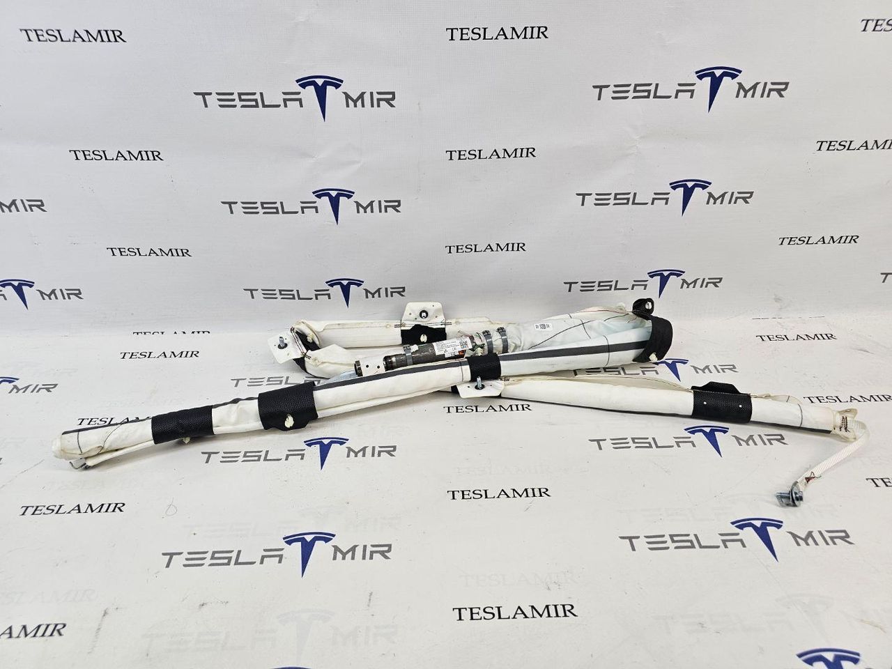подушка безопасности боковая (шторка) Tesla Model Y 1 поколение 2025, 1991965-00 - фото №1