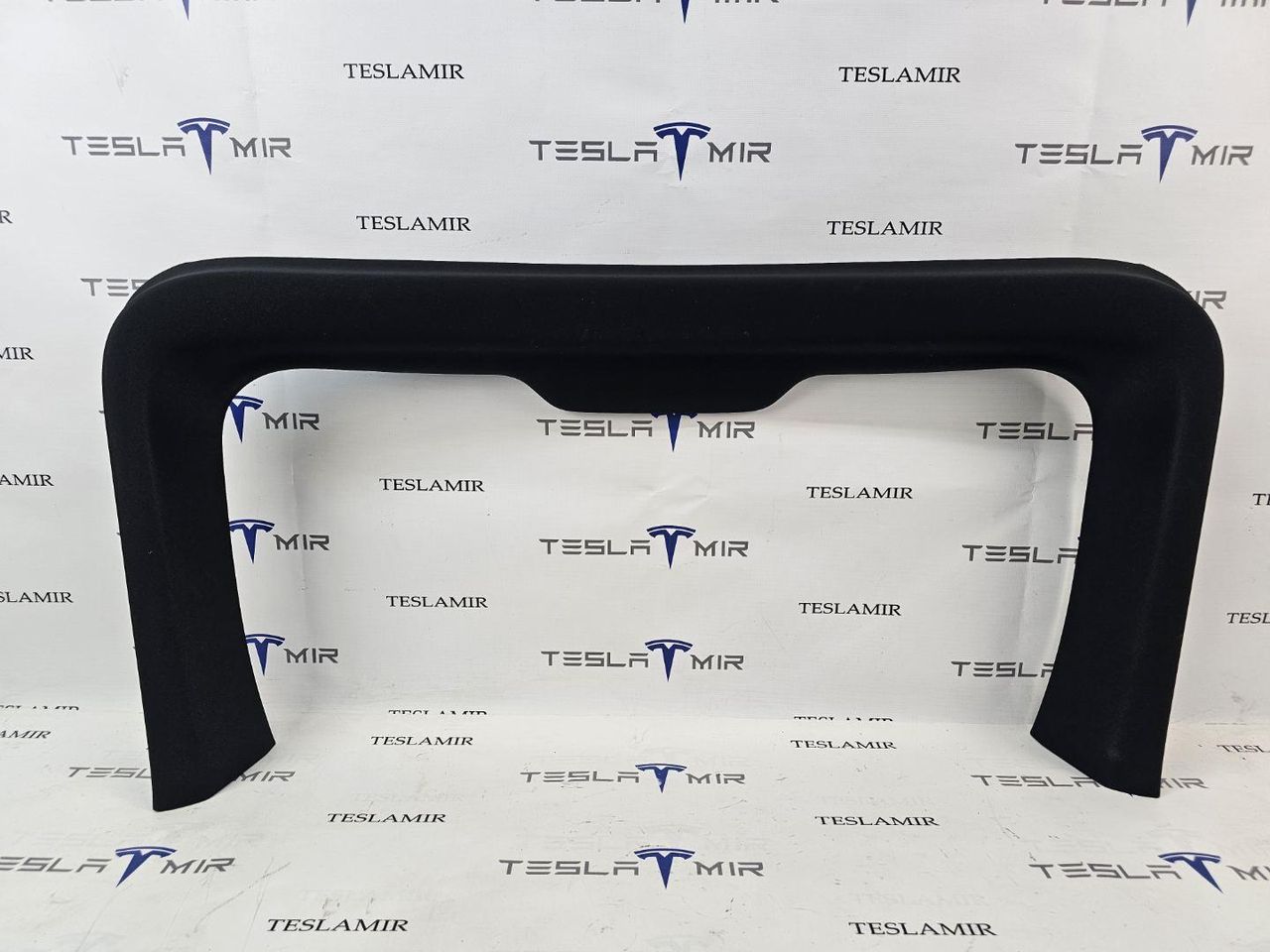 накладка двери (крышки) багажника Tesla Model Y 1 поколение 2025, 1935503-50, 1938873-00 - фото №1