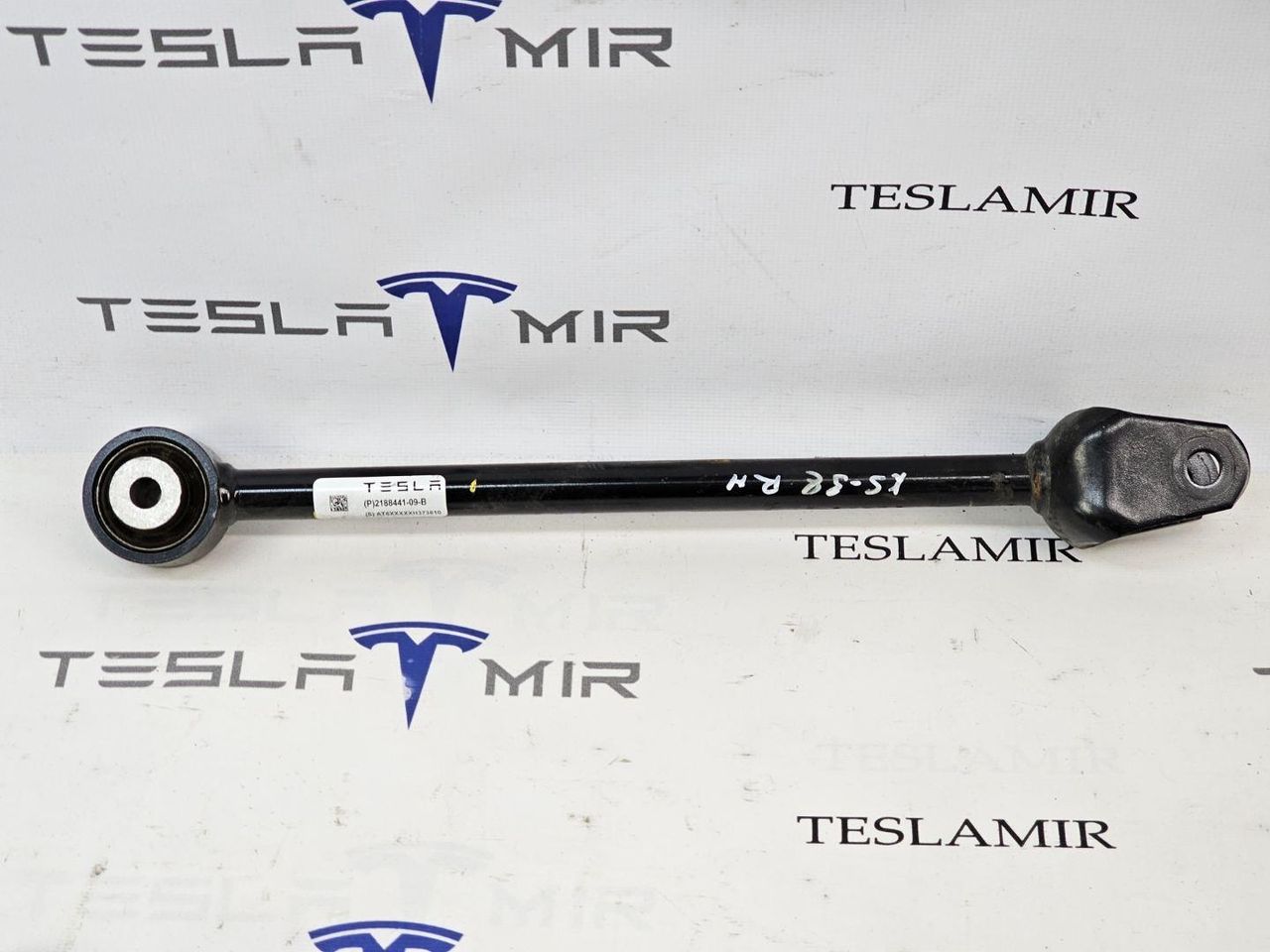 Рычаг схождения задний поперечный Tesla Model Y 1 поколение 2025, 2188441-09 - фото №1