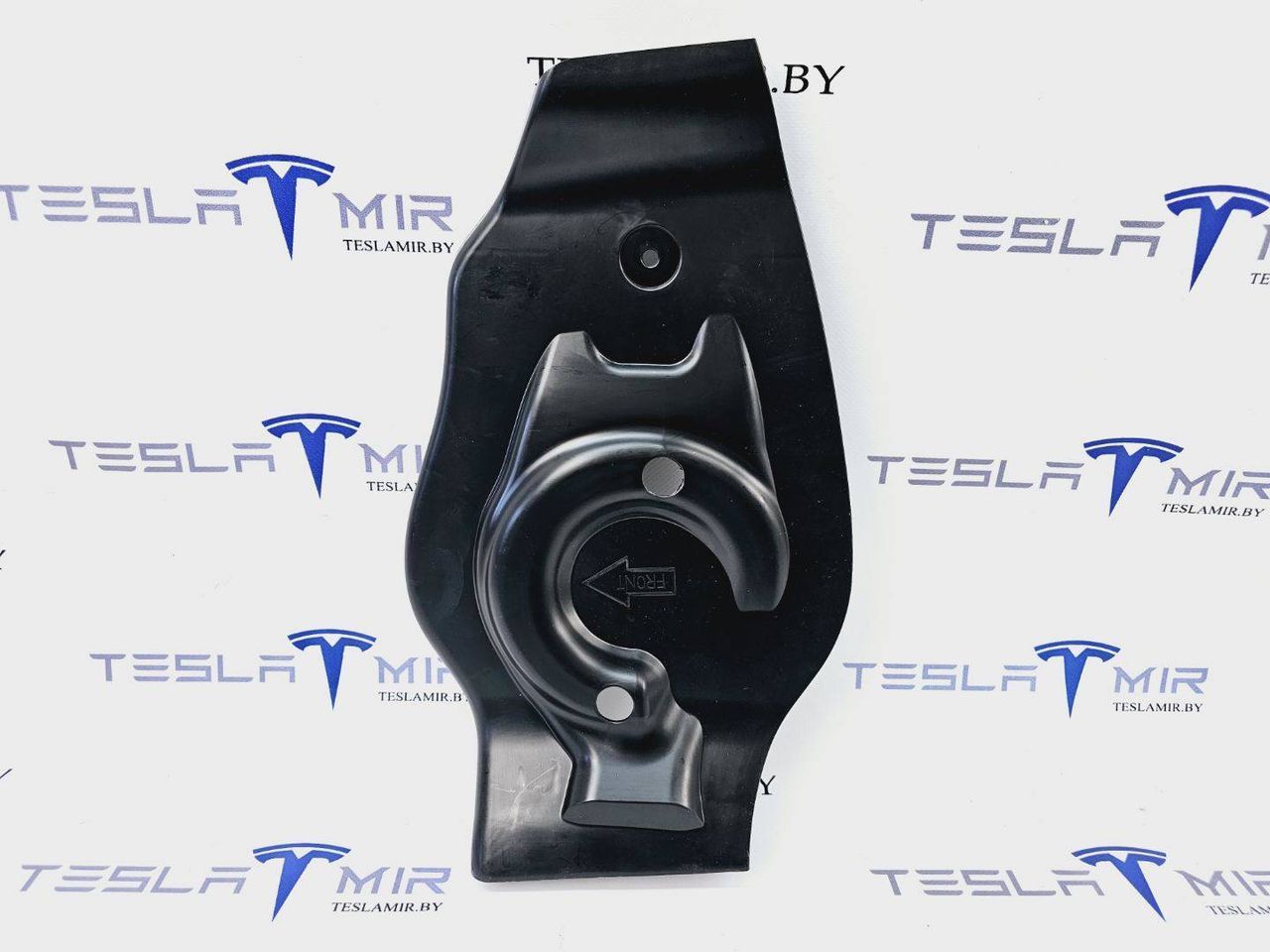 Защита накладка рычага (лодочки) правая Tesla Model Y 1 поколение 2021, 1493636-00 - фото №1
