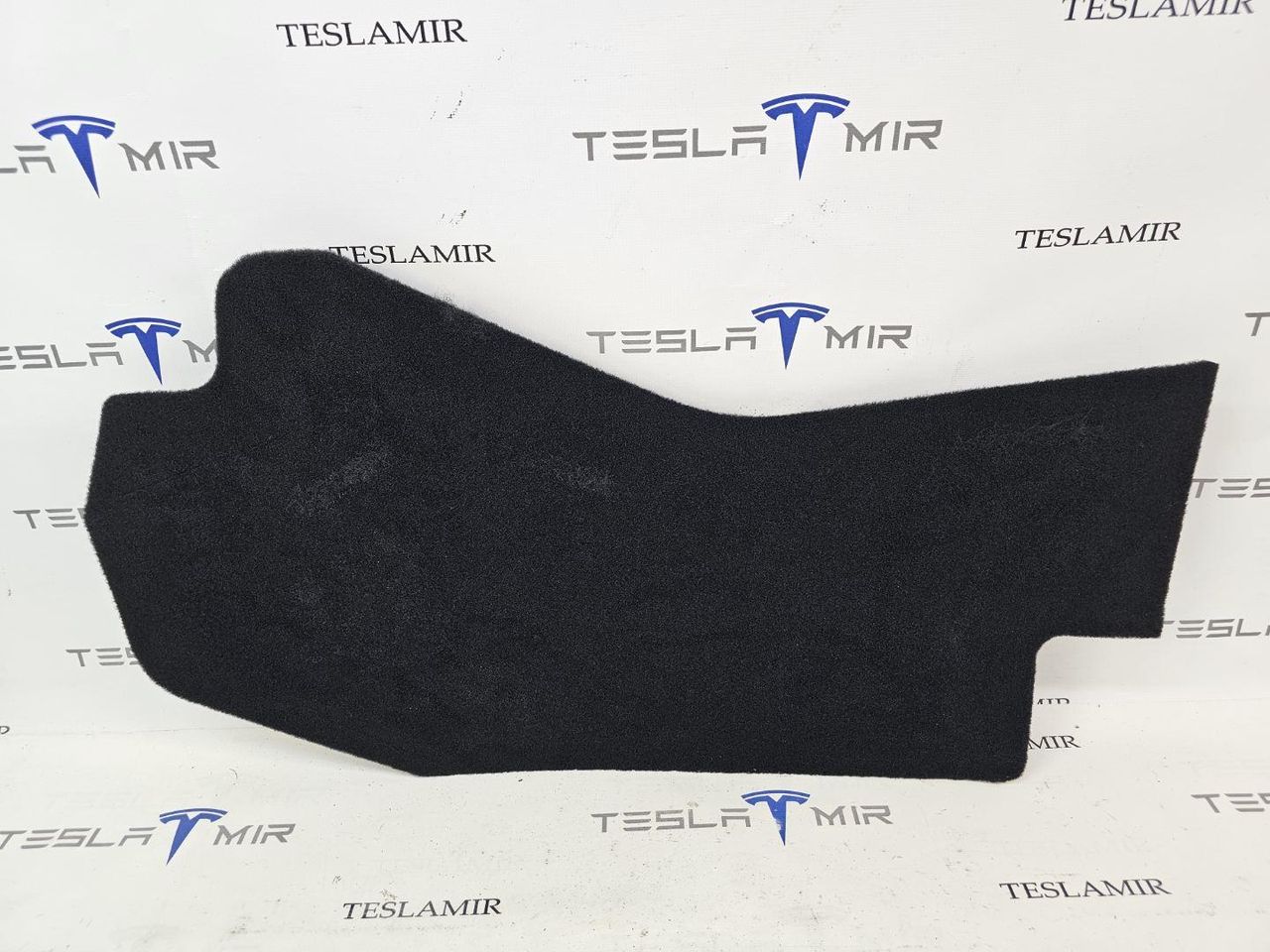 Облицовка накладка центральной консоли передняя левая Tesla Model Y 1 поколение 2025, 1938397-50, 1938397-00 - фото №1