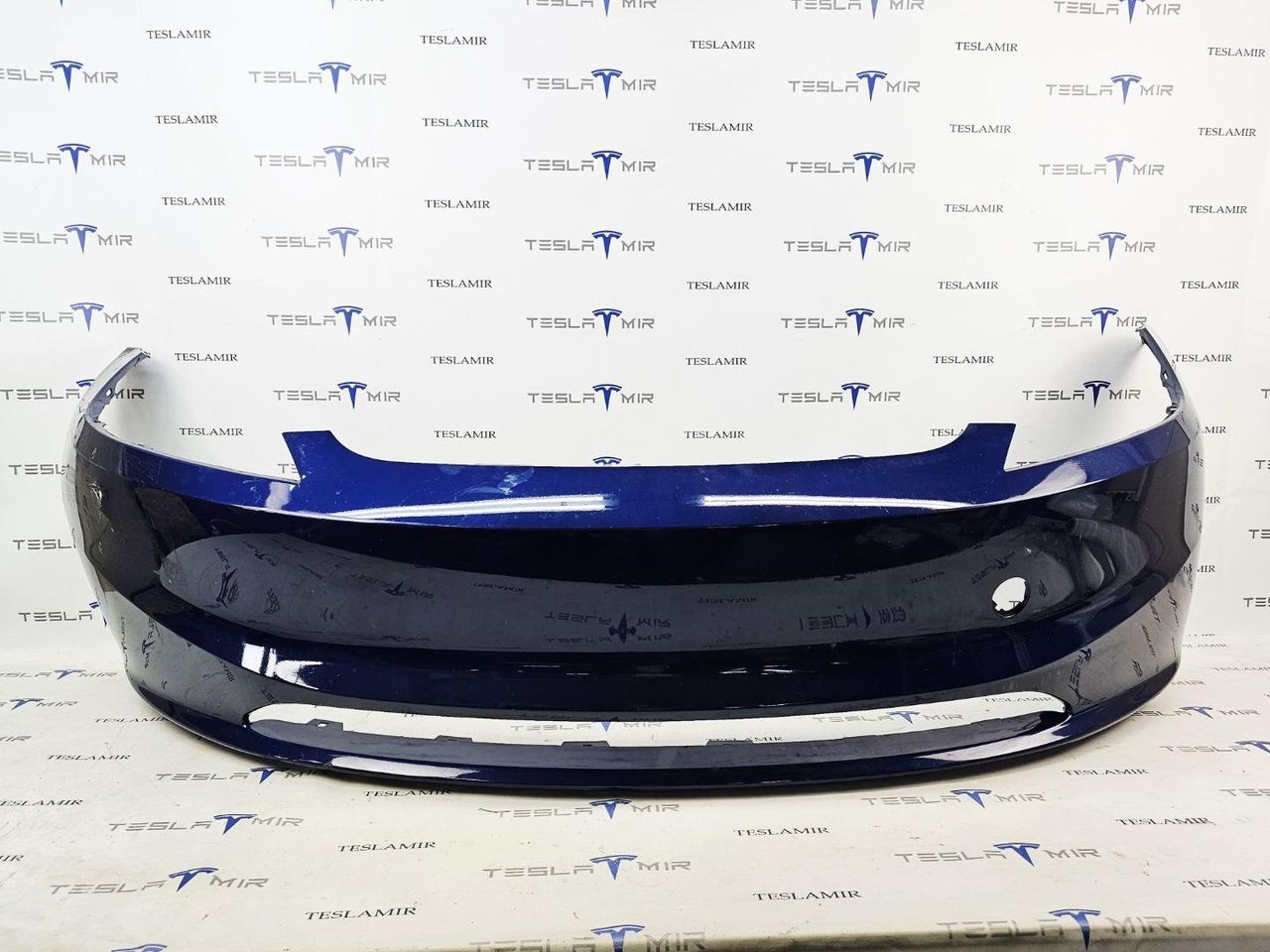 бампер передний Tesla Model 3 2 поколение 2025, 2013442-00, 2013442-S0, 2005802-00 - фото №1