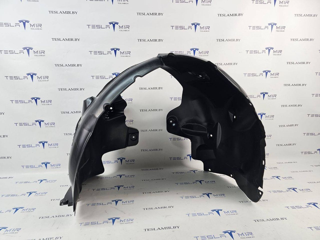 Подкрылок (защита колесных арок) передний правый Tesla Model Y 1 поколение 2021, 1492614-00 - фото №1