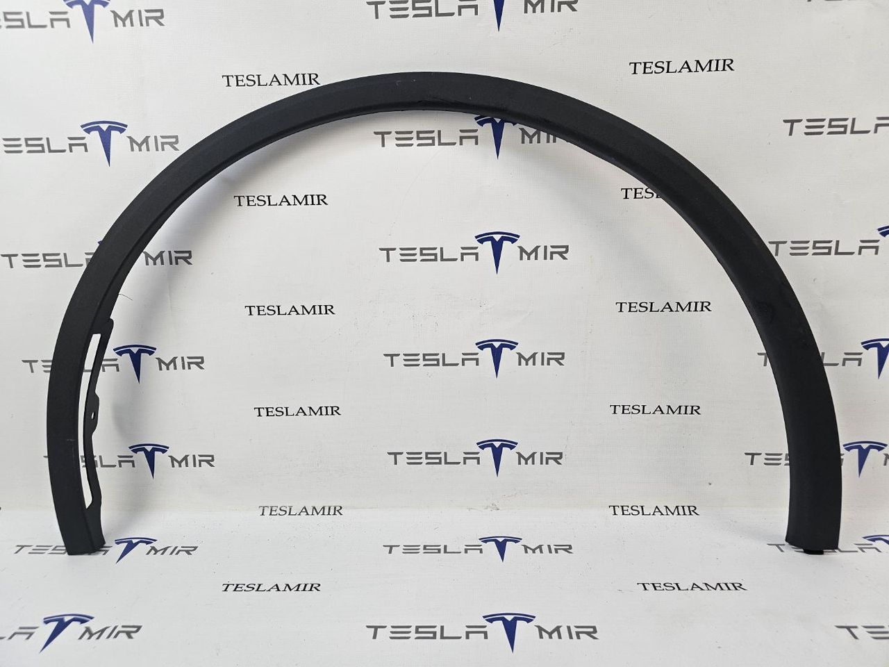 молдинг крыла Tesla Model Y 1 поколение 2025, 1937597-00 - фото №1