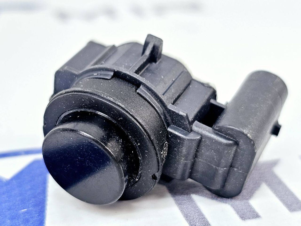 Датчик парктроника S1/S2/S3/S4/S5/S6/S7/S8/S9/S10/S11/S12 Tesla Model S 1 поколение 2015, 1048473-00, 1048473-01 - фото №1