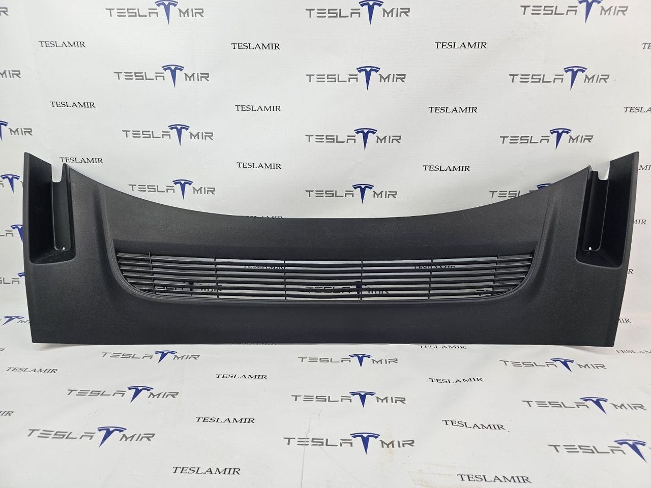 дождевик Tesla Model Y 1 поколение 2025, 1834109-00, 1930438-01, 1930438-00, 1930439-00 - фото №1