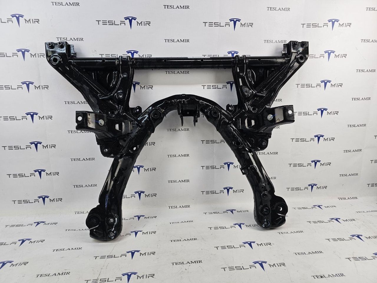 балка подвески передняя (подрамник) Tesla Model 3 1 поколение 2023, 1103547-00, 1044531-00 - фото №1
