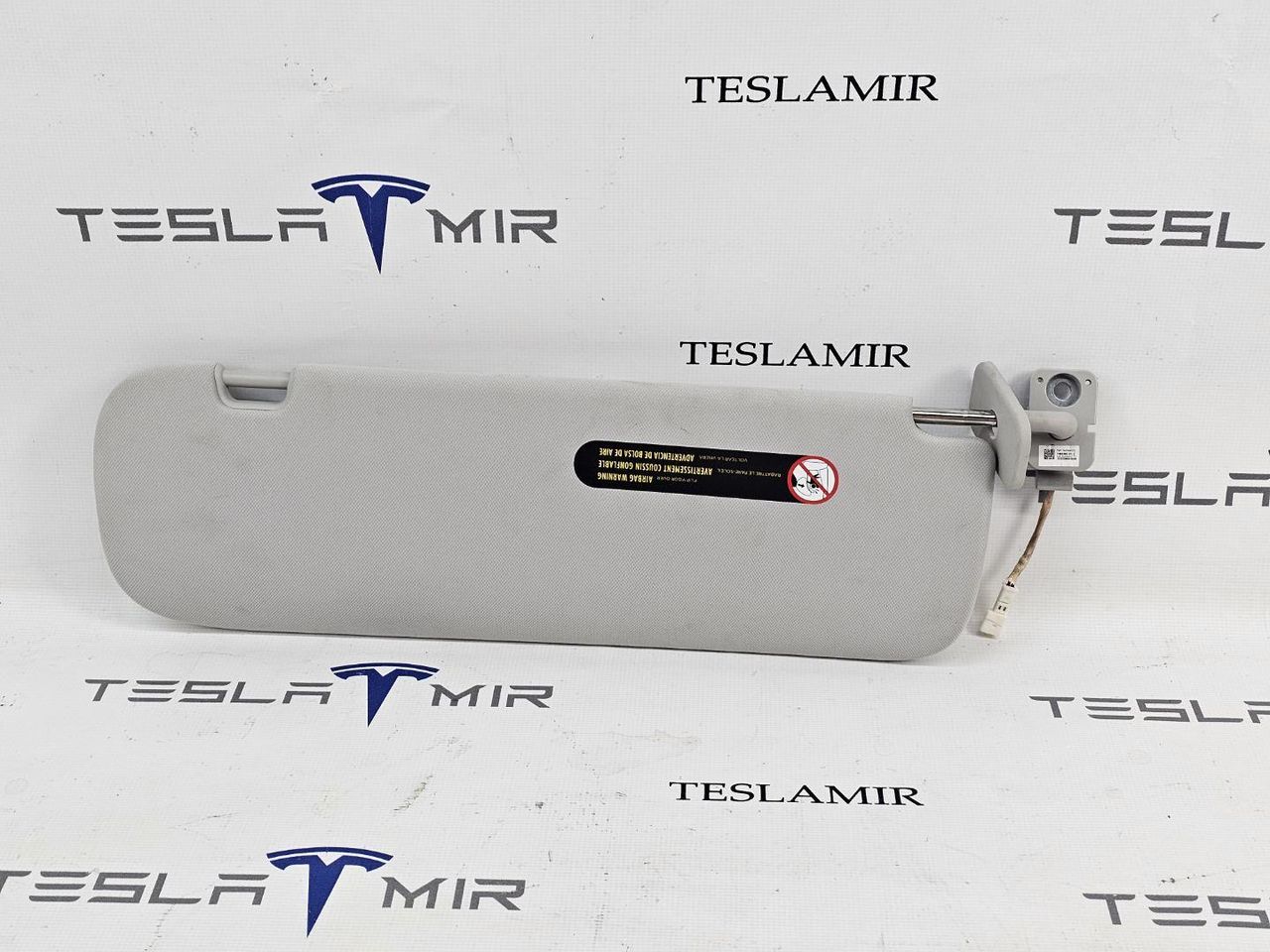 козырек солнцезащитный Tesla Model 3 1 поколение 2023, 1490405-13 - фото №1