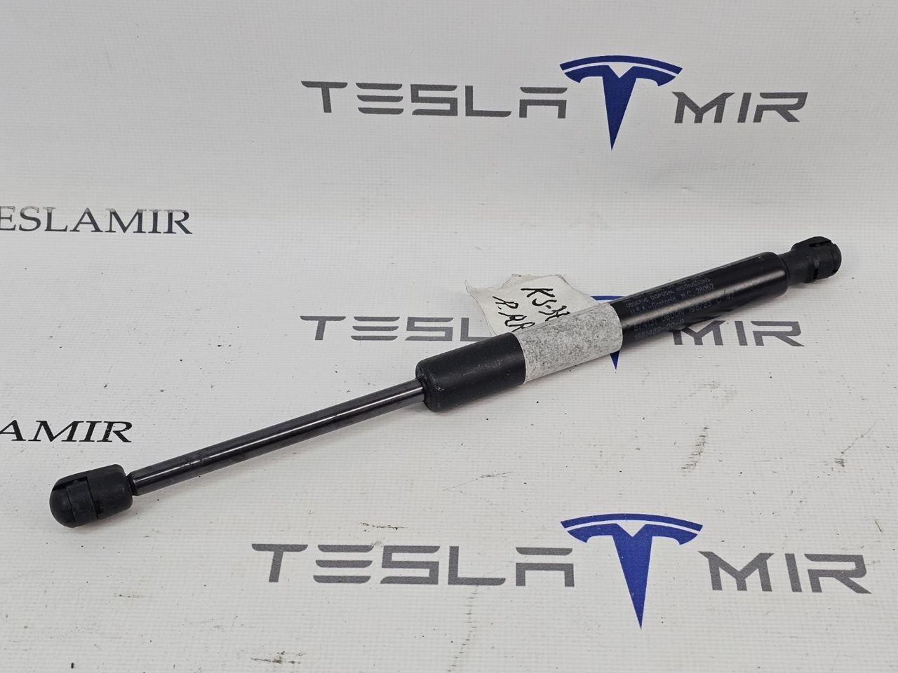 амортизатор крышки багажника (3-5 двери) Tesla Model 3 1 поколение 2023, 1551489-00 - фото №1