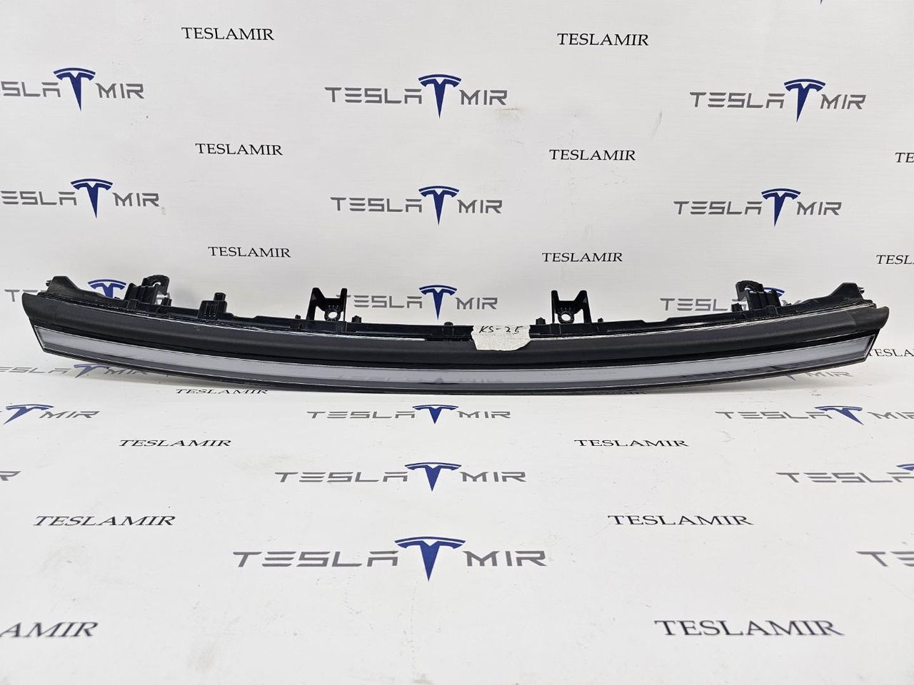 фара Tesla Model Y 1 поколение 2025, 2038294-95 - фото №1