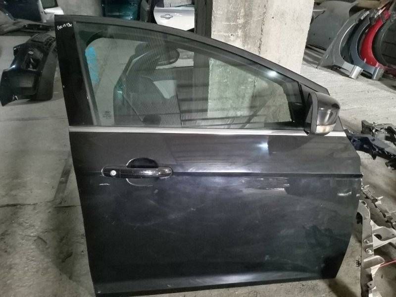 дверь передняя правая Ford Focus 3 поколение CB8 2012, 1.6 л., бензин, 2147844 - фото №1