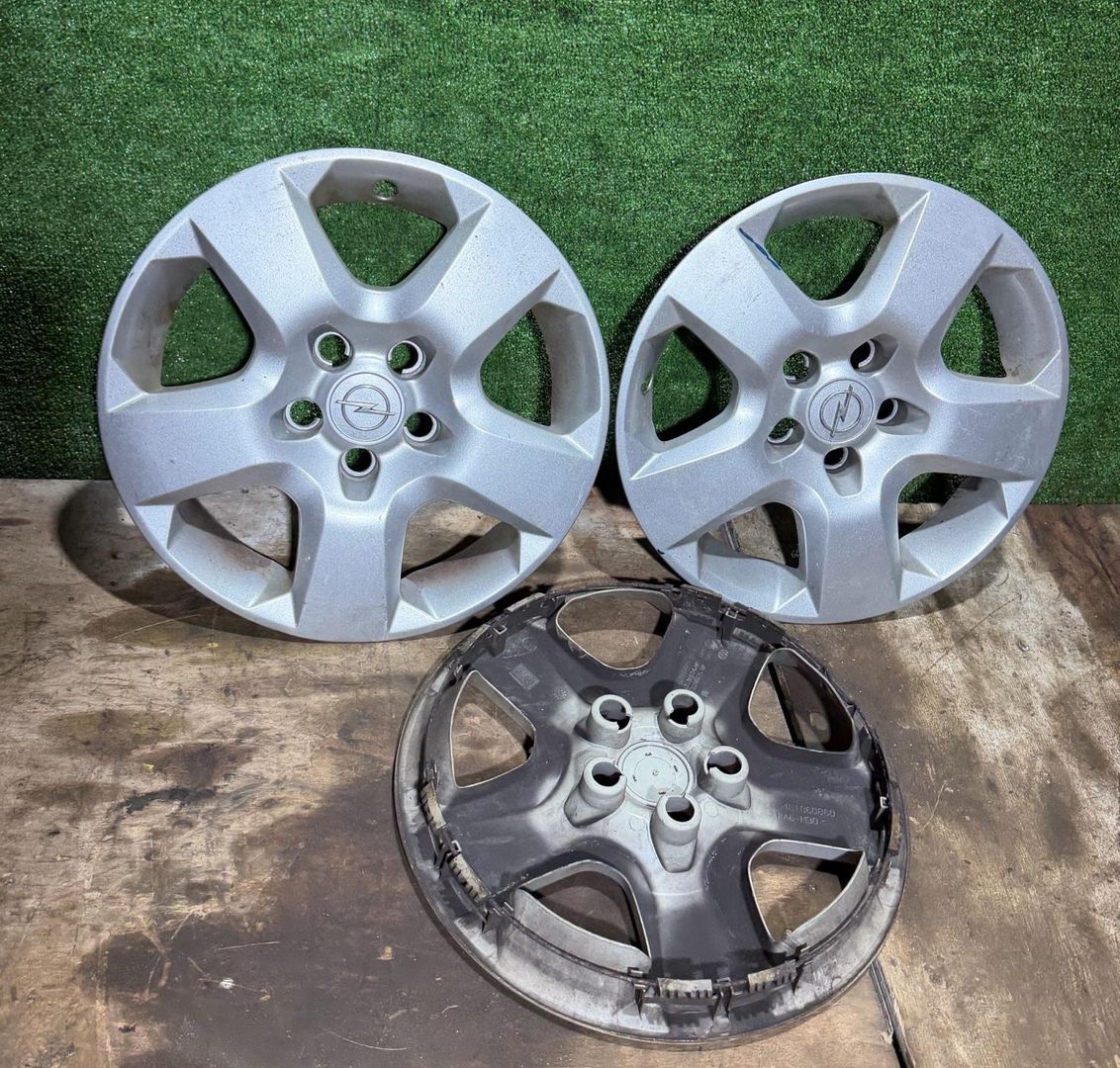 колпак колесный Opel Astra H 2005, 1.6 л., бензин, МКПП, 13257501