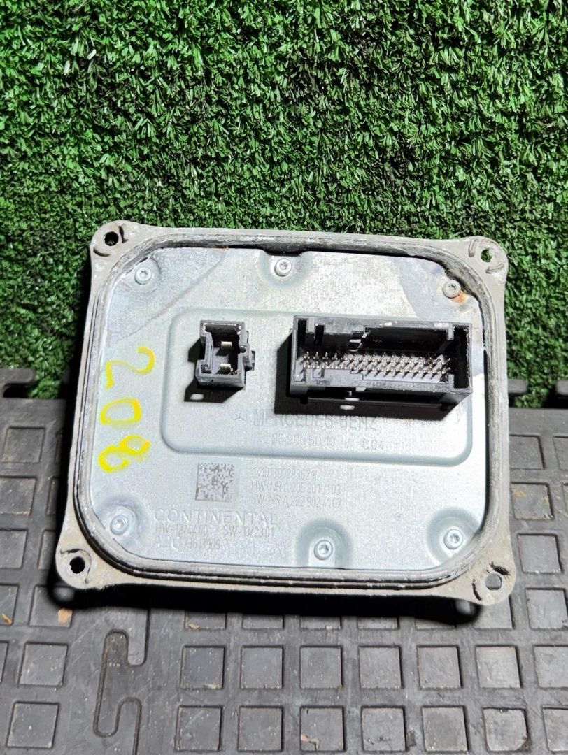 блок розжига ксенона Mercedes-Benz C-Класс W205/S205/C205 2014, 2.2 л., дизель, АКПП, A2059005010 - фото №1