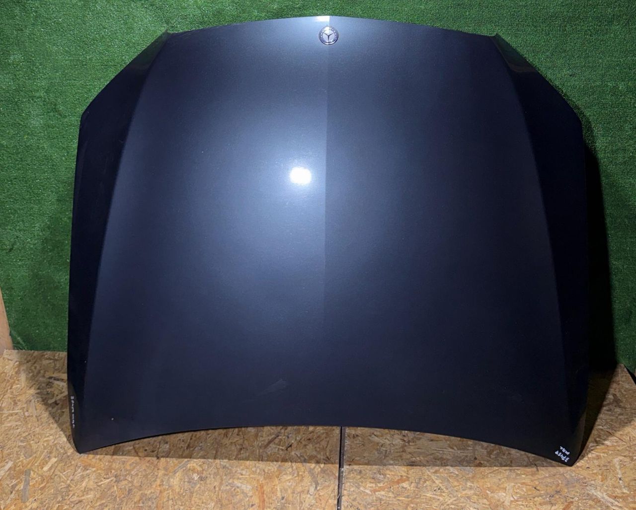 капот Mercedes-Benz C-Класс W205/S205/C205 2014, 2.2 л., дизель, АКПП - фото №1