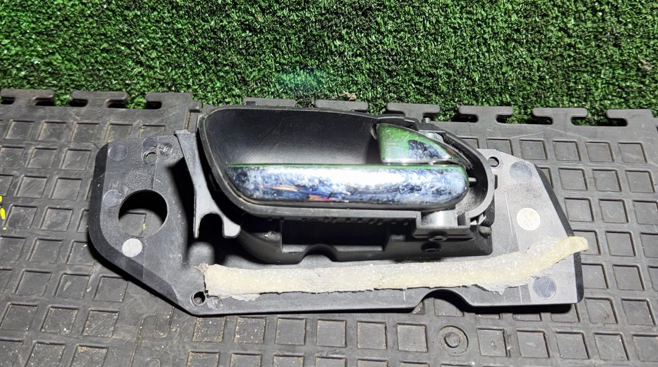 ручка внутренняя передняя правая Peugeot 607 1 поколение 2001, 9629160577