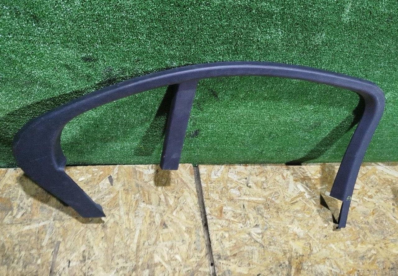 накладка двери (крышки) багажника Mercedes-Benz C-Класс W205/S205/C205 2014 - фото №1