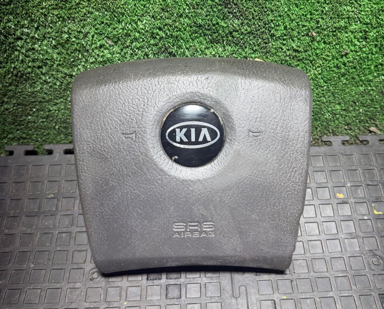 подушка безопасности водителя Kia Sorento 1 поколение 2004, 569103E010CQ