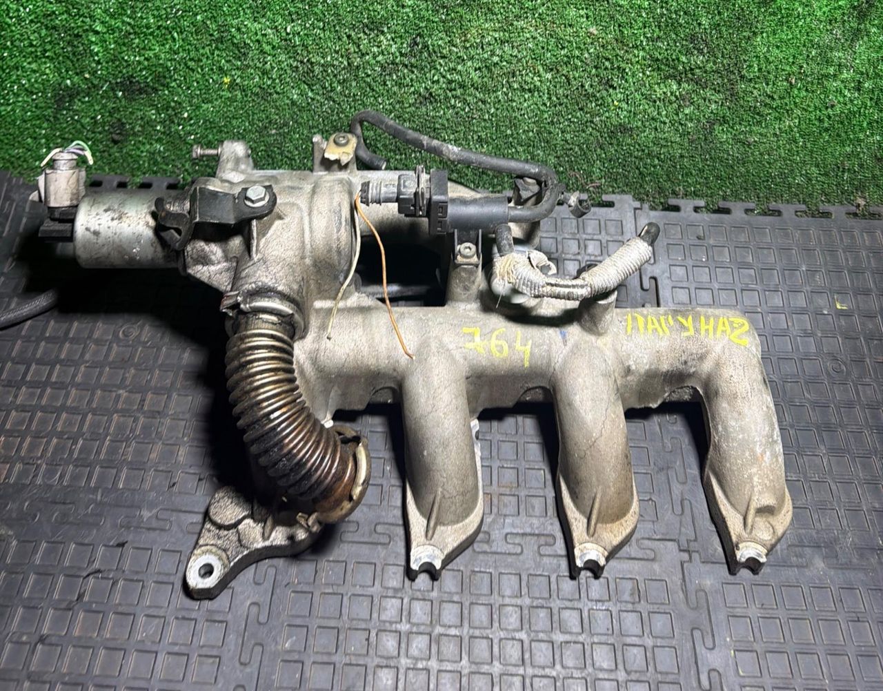 коллектор впускной Renault Laguna 2 поколение 2002, дизель, 8200145096