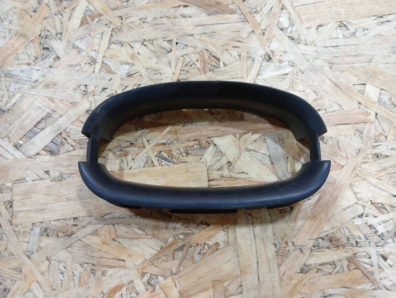 пластик BMW X5 E70 2007, 3.0 л., D, M57 D30 (306D3), дизель, АКПП, черный, внедорожник 5 дв., полный привод, правый руль, 13717548891, 7548891 - фото №1