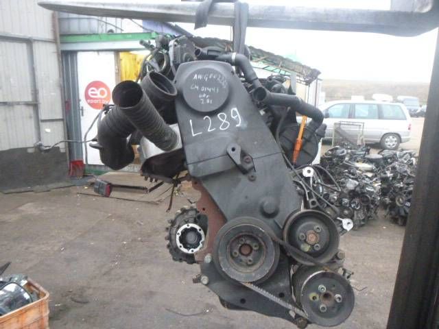 двигатель Volkswagen Golf 3 поколение 2000, 2.0 л., i, бензин, МКПП, кабриолет, AWG - фото №1