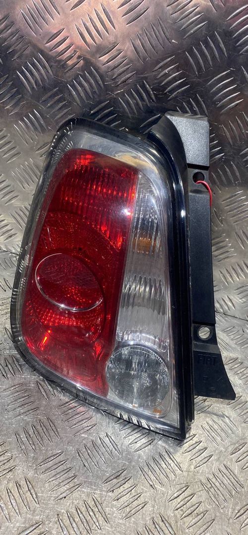 фонарь задний левый Fiat 500 2 поколение 2011, 1.4 л., бензин, 5МКПП, хетчбэк 3 дв. - фото №1
