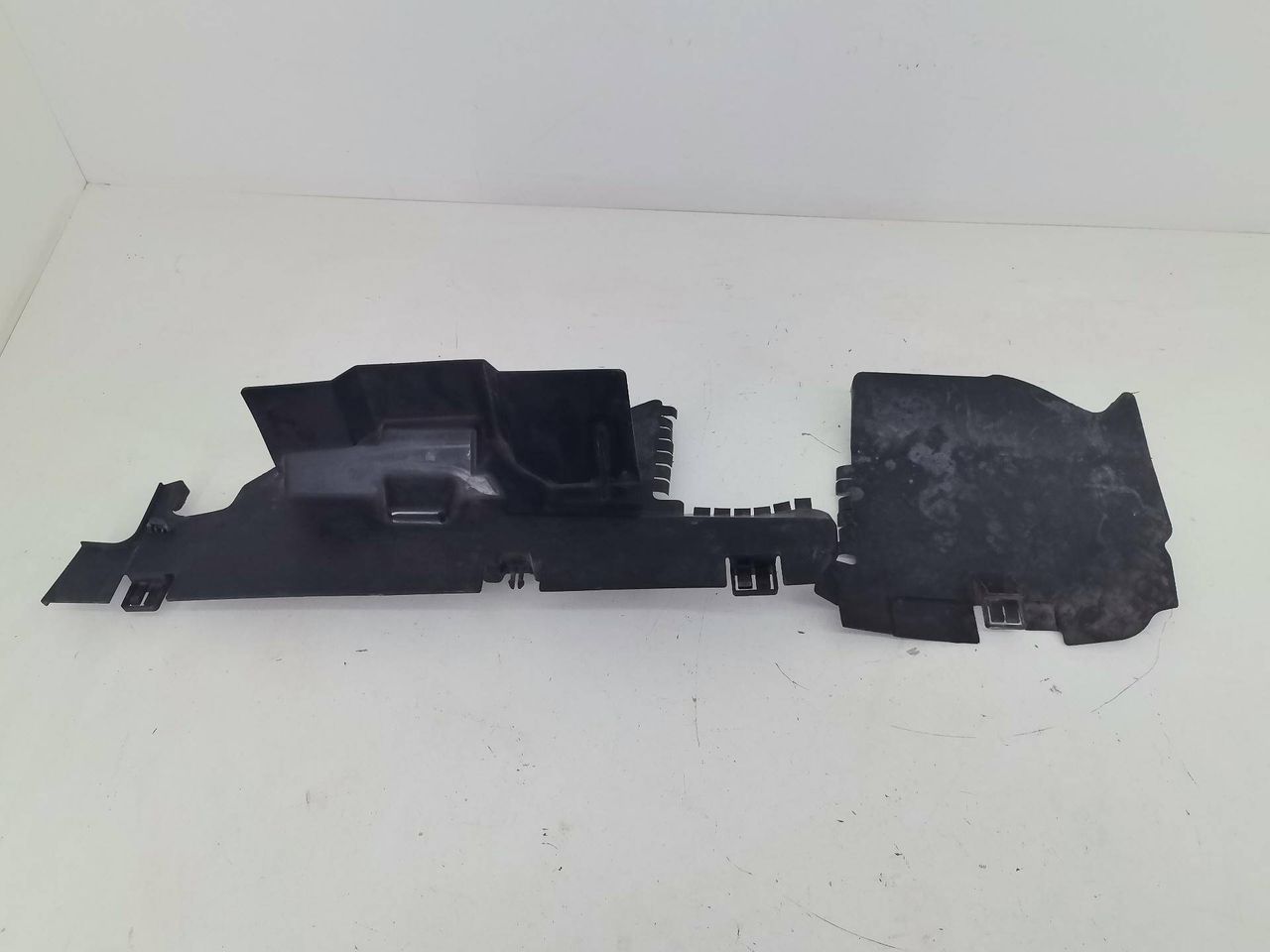 пластик Nissan Elgrand E52 2017, 3.5 л., VQ35DE, бензин, АКПП, минивэн, правый руль, 921853GP0A - фото №1