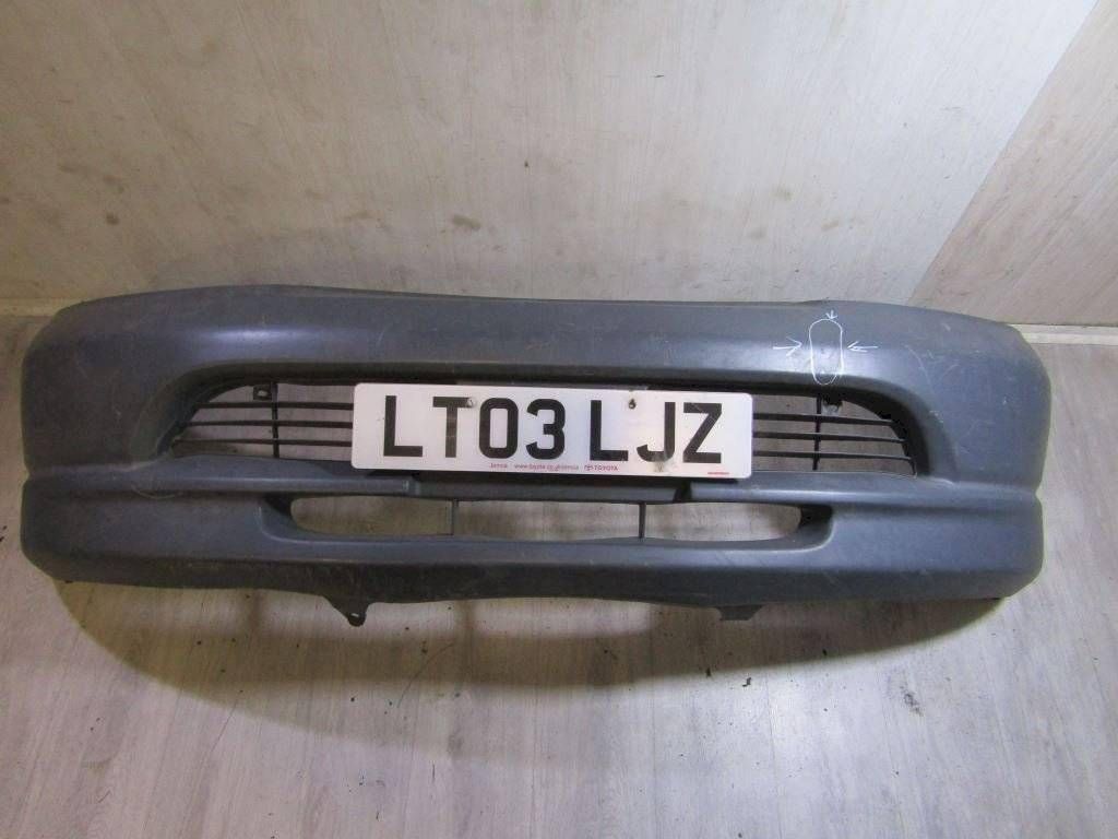 бампер передний Toyota Hiace XH10 LXH12 (1995 - 2006), 5211926150, 52119261