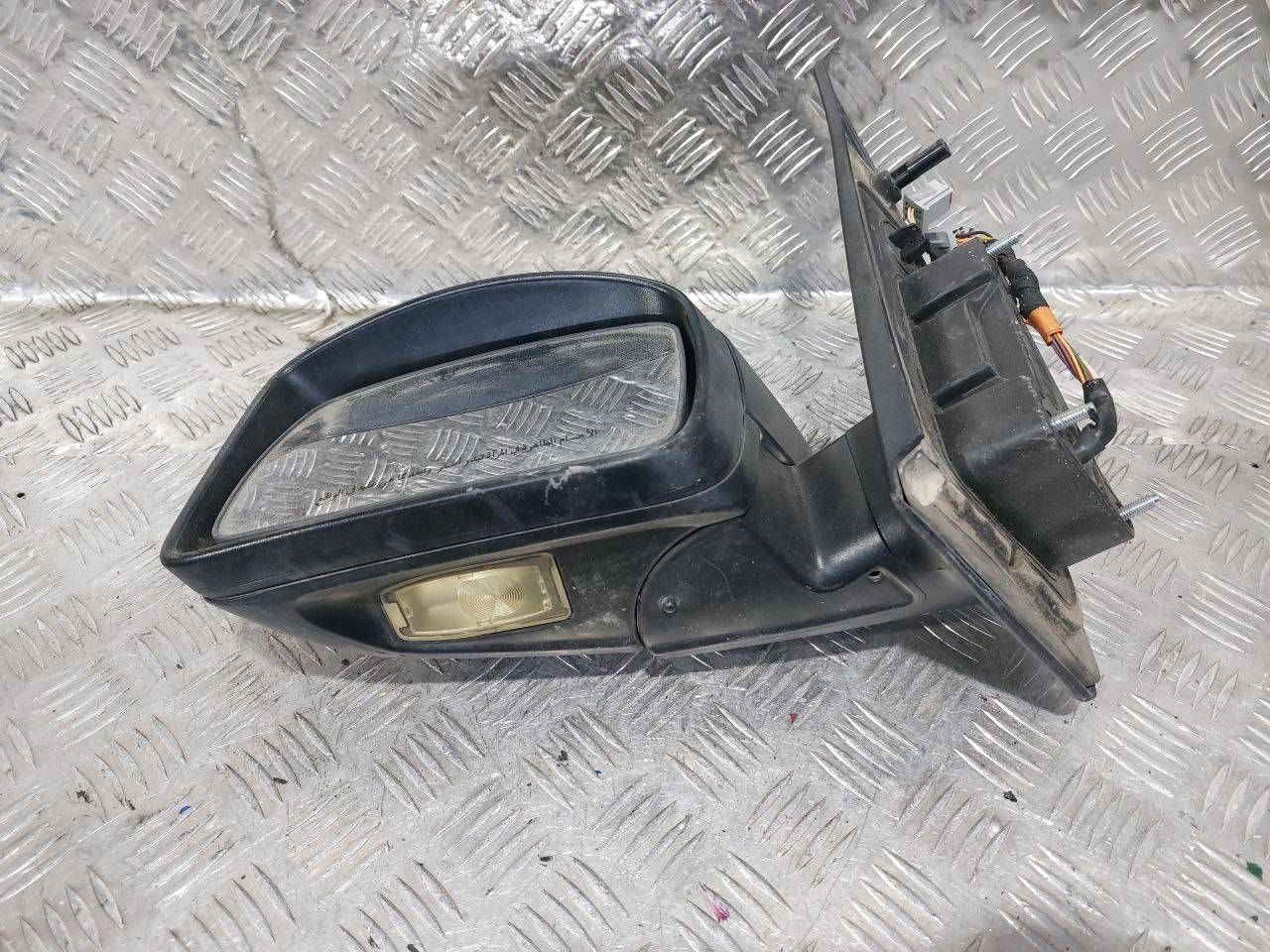 зеркало наружное левое Land Rover Freelander 2 поколение (2006 - 2010), не крашен, LR002335