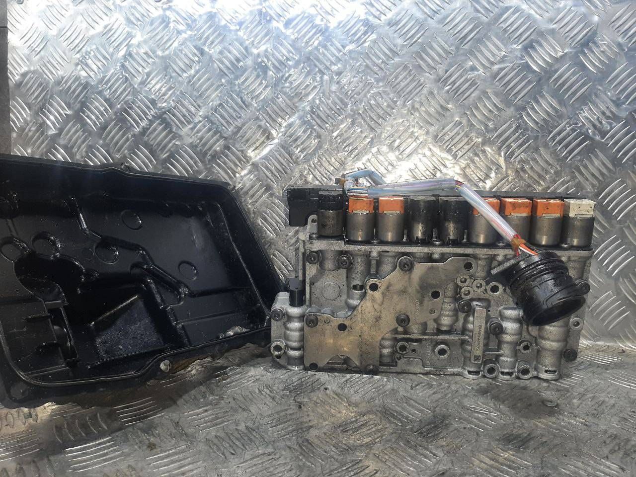 гидроблок АКПП Jeep Cherokee 5 поколение KL (2013 - 2018), 3.2 л., EHB, бензин, 948TE, 04753120AA, 9HP48, 68214620AA - фото №1