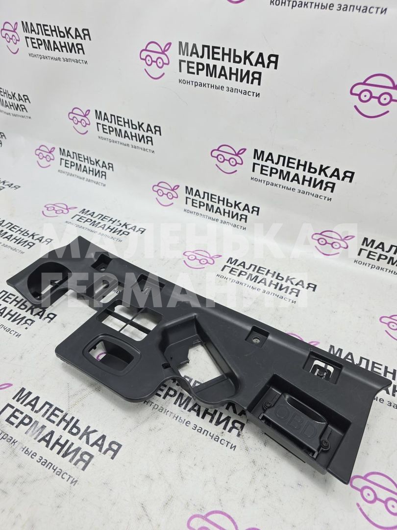 пластик Mercedes-Benz A-Класс W176 2013, 2.0 л., M 270.920, бензин, робот, серый, хетчбэк 5 дв., передний привод, правый руль, A1766800306 - фото №1