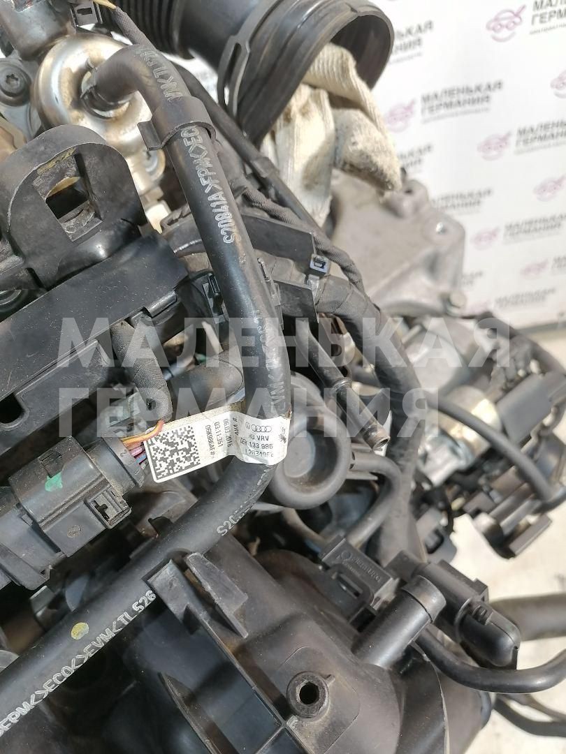 трубка топливная Volkswagen Passat B8 2015, 1.8 л., CJSA, бензин, робот, 2t/c9x чёрный перламутр, седан, правый руль, 06K133986 - фото №1