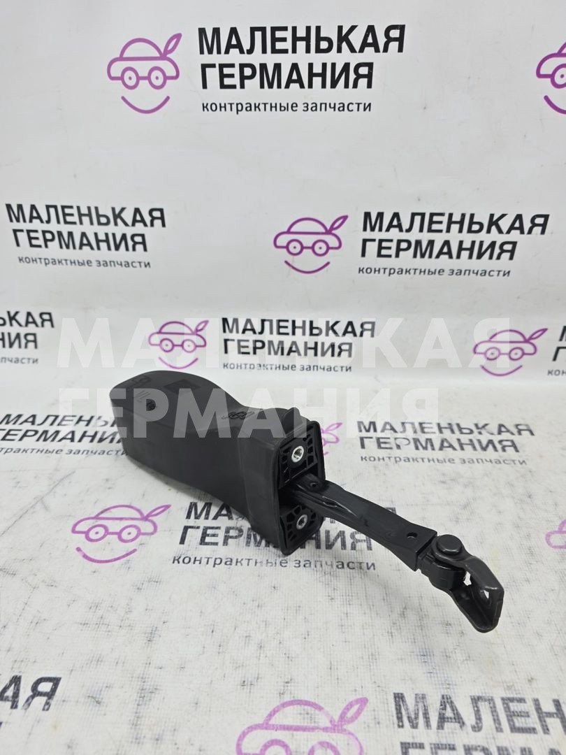 ограничитель открывания двери Volkswagen Passat B8 2015, 1.8 л., CJSA, бензин, робот, 2t/c9x чёрный перламутр, седан, правый руль, 3G0837249A, 3G0837267 - фото №1
