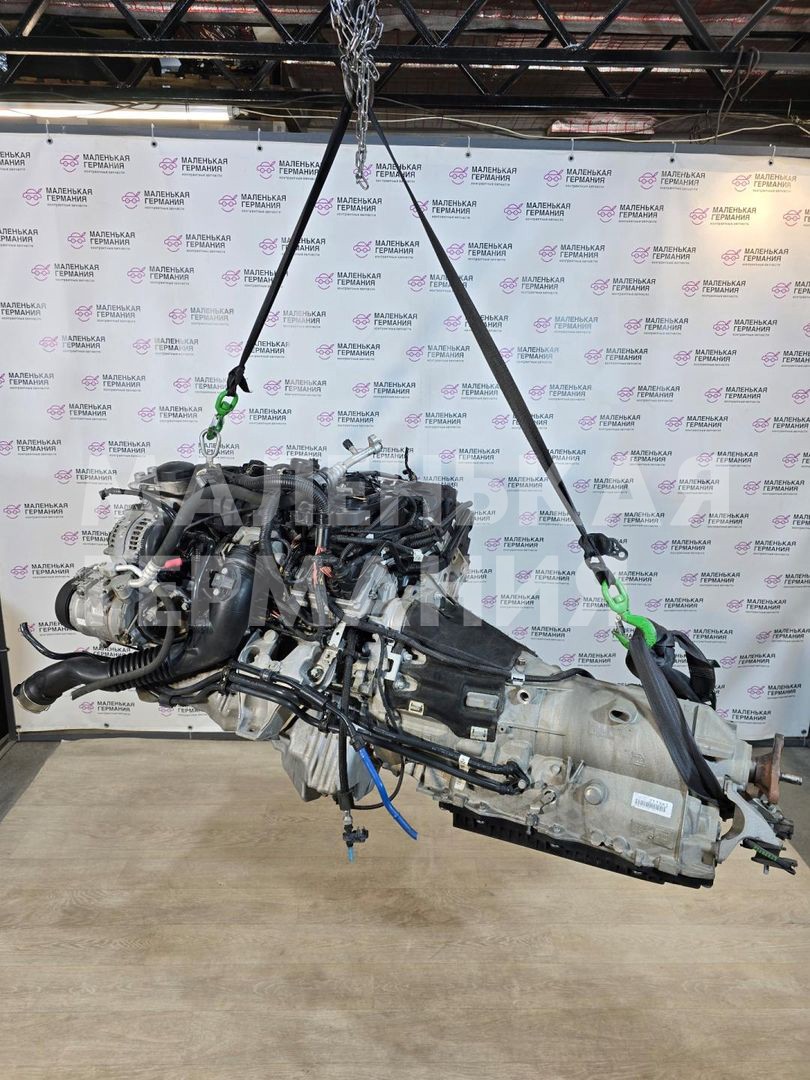 двигатель BMW 1 серия F20/F21 F20 2013, 3.0 л., N55 B30 A, бензин, АКПП, 300, u300 — alpinweiss iii, хетчбэк 5 дв., задний привод, правый руль, 7585986, 24008614187 - фото №1