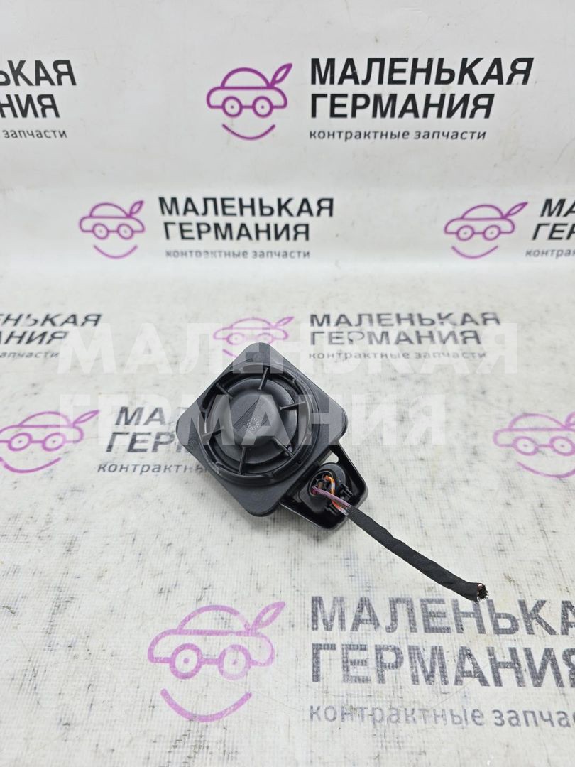 сирена (гонг) Volkswagen Passat B8 2015, 1.8 л., CJSA, бензин, робот, 2t/c9x чёрный перламутр, седан, правый руль, 5Q0951605, 8K0973703 - фото №1