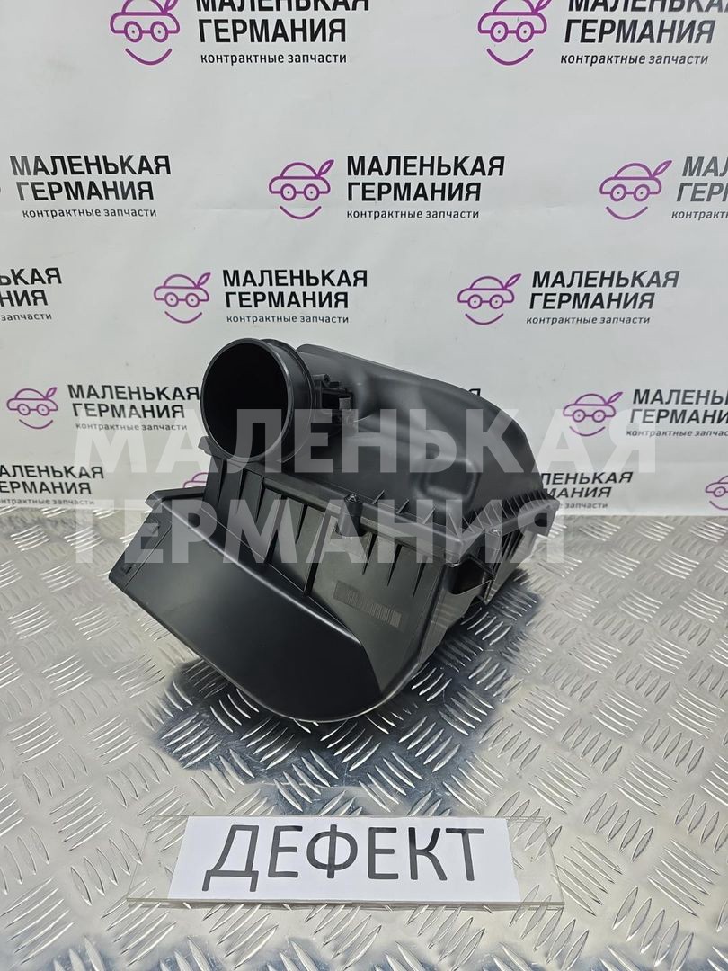 корпус воздушного фильтра BMW 5 серия G30/G31 G30 2017, 2.0 л., B47 D20 A, дизель, АКПП, black sapphire metallic (475), седан, задний привод, правый руль, 13718620473, 8620473 - фото №1