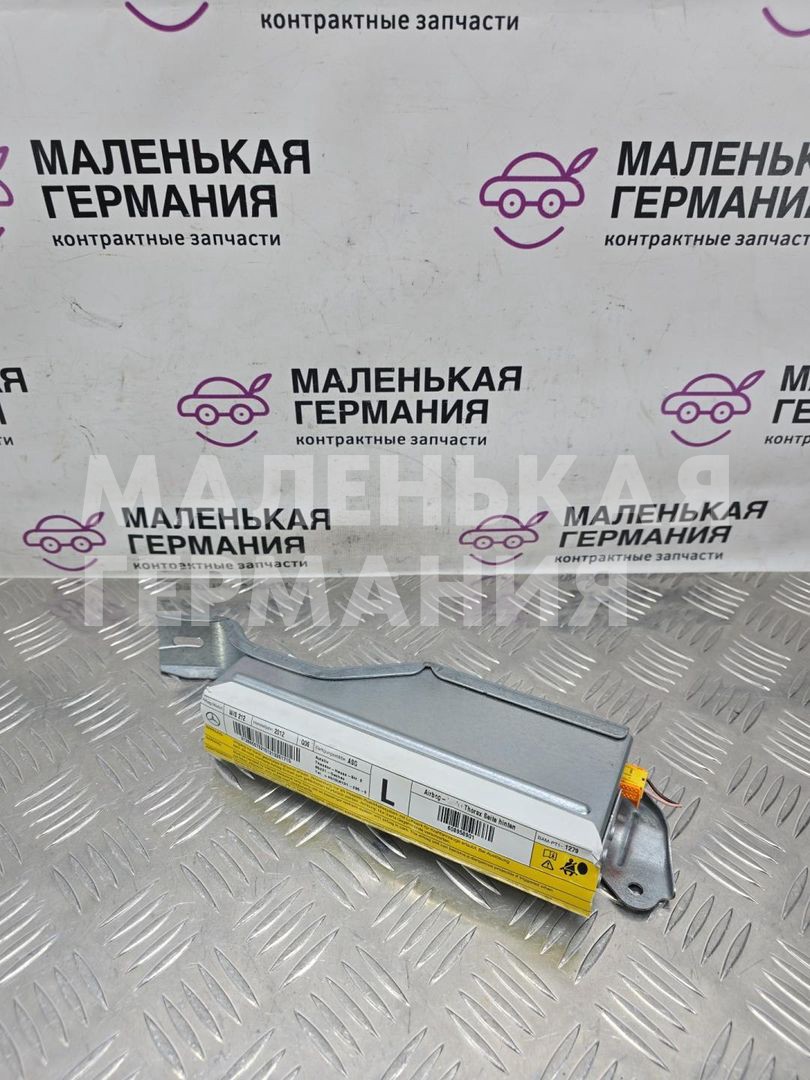 подушка безопасности сиденья Mercedes-Benz E-Класс W212/S212/C207/A207 W212 2012, 1.8 л., M 271.860, бензин, АКПП, 040 черный, седан, задний привод, правый руль, A2128600702, 2128600702101213201715 - фото №1