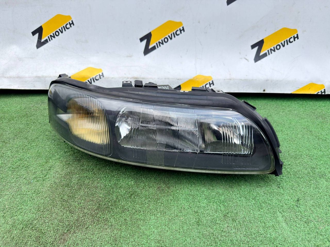 фара правая Volvo V70 2 поколение (2000 - 2005), 8693548, 89007898