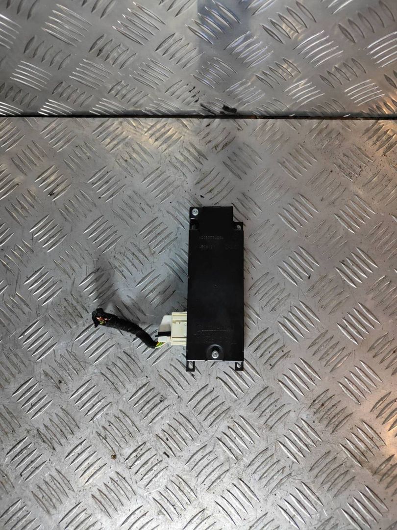 блок Bluetooth Citroen Berlingo 2 поколение (B9) 2012, 1.6 л., HDi, 9HN (DV6ETED), дизель, МКПП, белый, фургон, передний привод, правый руль, A2C53334284 - фото №1