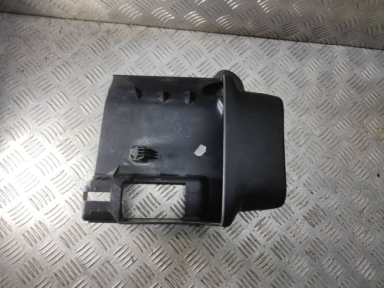 кожух рулевой колонки Citroen Berlingo 2 поколение (B9) 2012, 1.6 л., HDi, 9HN (DV6ETED), дизель, МКПП, белый, фургон, передний привод, правый руль, 9680902877 - фото №1
