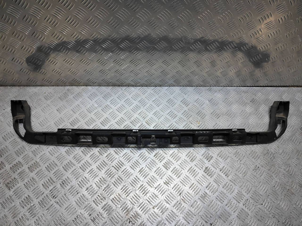 Крепление бампера заднего Volkswagen Passat B6 2009, 2.0 л., TDi, CBAA, дизель, 6МКПП, серебристый, седан, передний привод, правый руль, 3C5807861 - фото №1